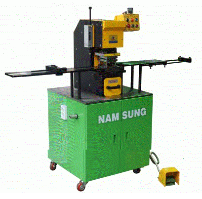 Máy gia công mạch tủ xương cá NSB 603